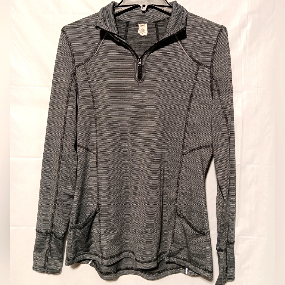 Athletic Women's 1/4 Zip Long Sleeve, Size Large, Gray, Reflector Strips
